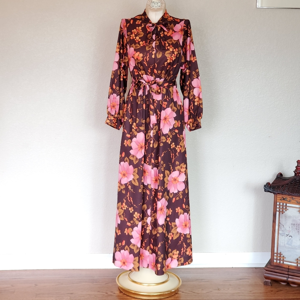 Vintage Bed Coat Robe w zip & waist tie - Picture 14 of 15